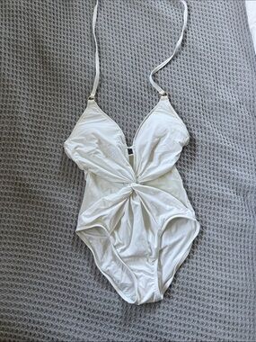 La Blanca White Twisted Front One-Piece Swimsuit